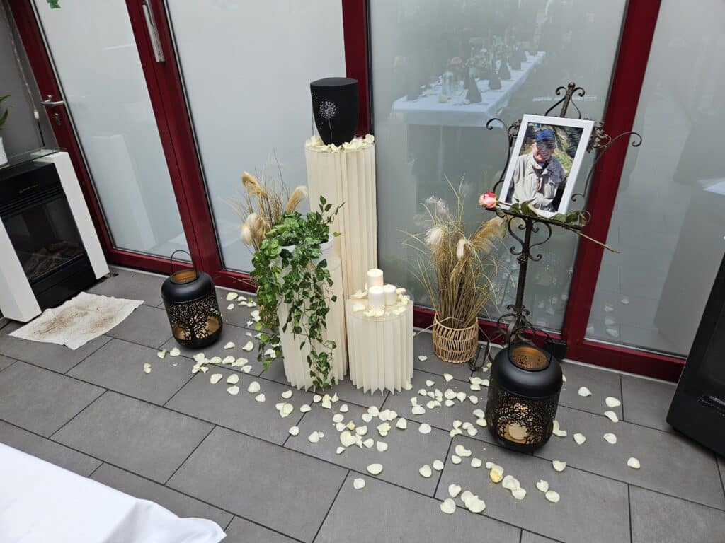 Bestattungen Thies - Trauerfeier - Bestatter Hamburg - Niedersachsen - Schleswig-Holstein